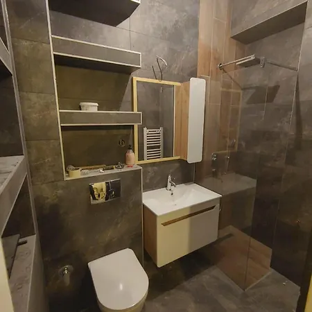 Homestay Newly Renovated Private In The Hearth Of The