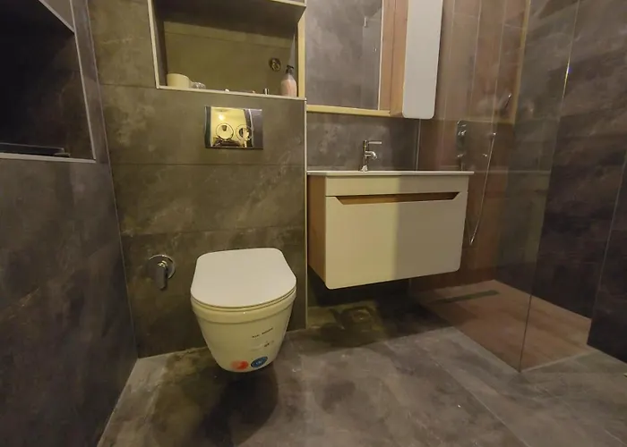 Newly Renovated Private In The Hearth Of The Homestay *